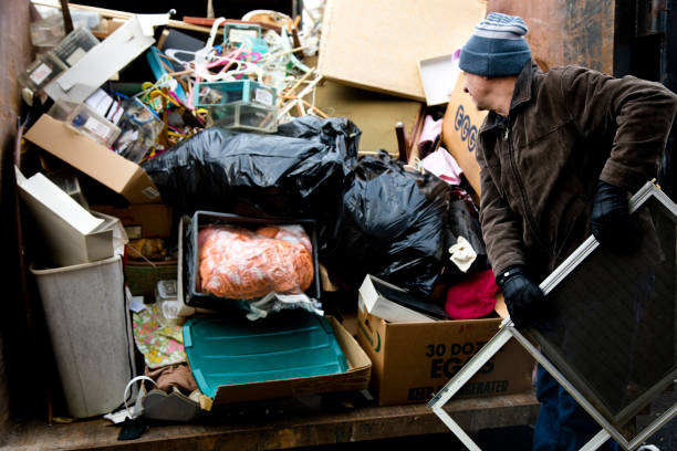 Best Garage Cleanout  in Orange City, FL